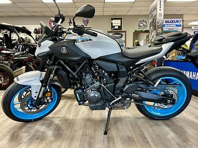 BOATZON | Yamaha MT07 2025