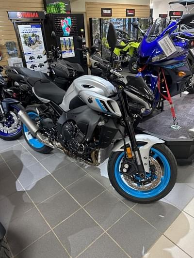 BOATZON | Yamaha MT10 2025