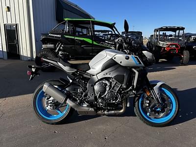 BOATZON | Yamaha MT10 2025