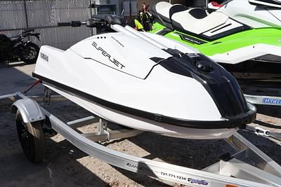 BOATZON | Yamaha SuperJet 2023