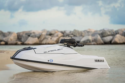 BOATZON | Yamaha SuperJet 2023