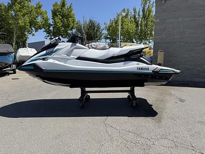BOATZON | Yamaha VXC 2025