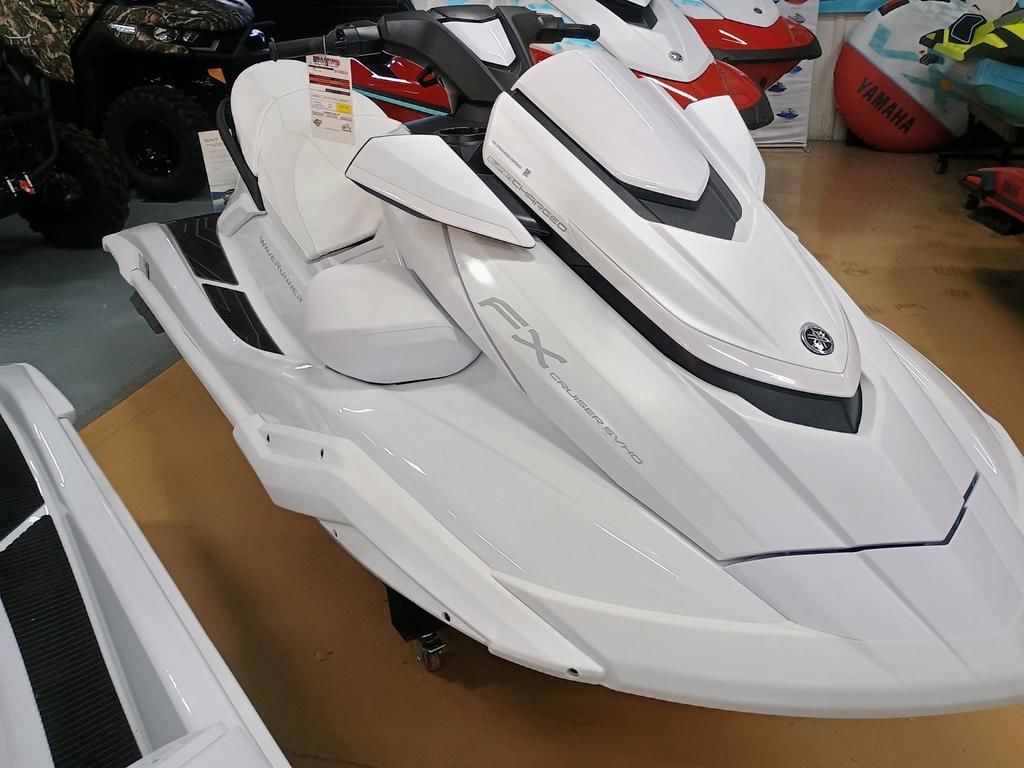 2025 WAVE RUNNER FX CSVHOA - Sold Boat