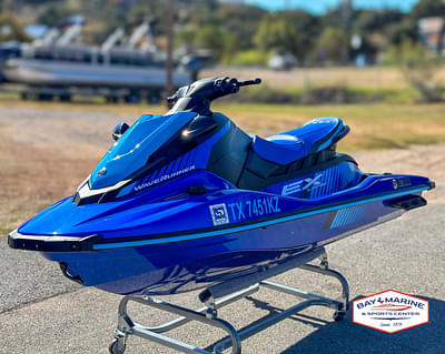 BOATZON | Yamaha WaveRunners EX Limited 2023