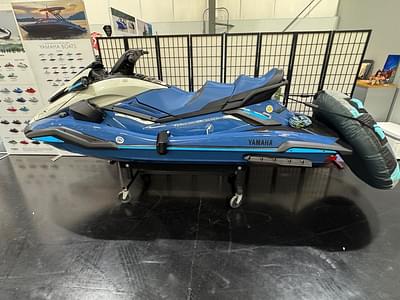 BOATZON | Yamaha WaveRunners FX Limited SVHO 2025
