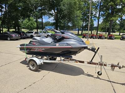 BOATZON | Yamaha WaveRunners FZR 2012