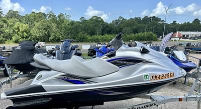 BOATZON | Yamaha WaveRunners VX Deluxe 2013