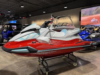 BOATZON | Yamaha WaveRunners VX Limited 2025