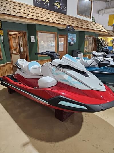 BOATZON | Yamaha Waverunners VX LTD 2025