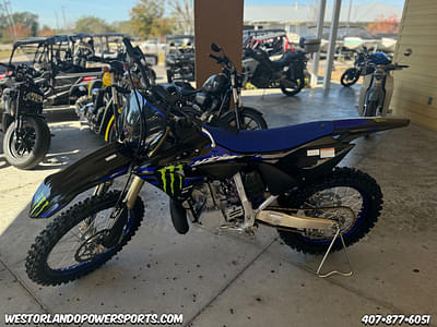 BOATZON | Yamaha YZ250 Monster Energy Yamaha Racing Edition 2025