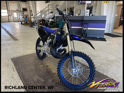 BOATZON | Yamaha YZ250 Monster Energy Yamaha Racing Edition 2025
