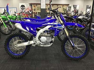 BOATZON | Yamaha YZ450F Team Yamaha Blue 2025