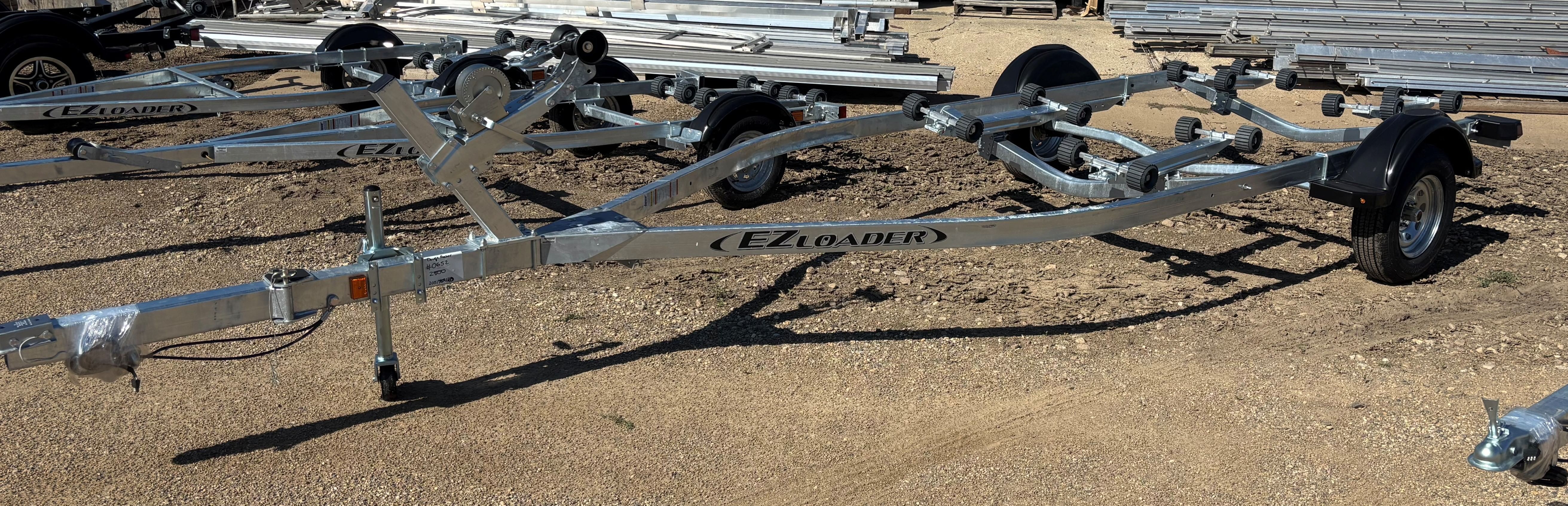EZLOADERトレーラージャンク EZ Loader Water Vehicle Adjustable | Gibbons Motor Toys