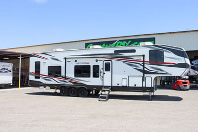 BOATZON | Genesis Supreme RV Genesis Fifth Wheel 40CRXL 2022