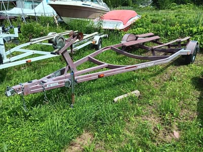 BOATZON | Heritage Custom Trailers KB19S133 20 Bunk Boat Trailer 1999
