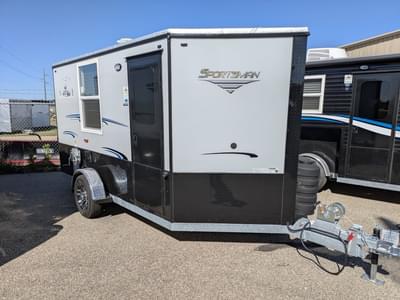 BOATZON | Ice Castle Fish Houses 65 X 12V SPORTSMAN 2026
