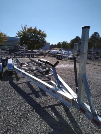 BOATZON | Load Rite 5 STARR Aluminum Tandem And Triaxle Bunk 5SAC28R10400102TB3 2025