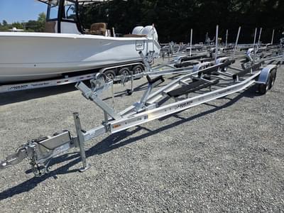 BOATZON | Load Rite 5 STARR Aluminum Tandem And Triaxle Bunk 5SAC28T8400102LTB2 2023