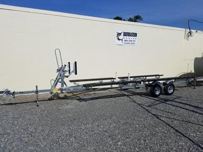 BOATZON | Load Rite PSeries Pontoon P2224T4100TB1 2025