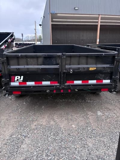 BOATZON | PJ Trailers D7142 2026