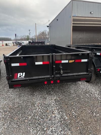 BOATZON | PJ Trailers D7142 2026