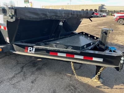 BOATZON | PJ Trailers DT1142 83 LOW PRO TELESCOPIC DUMP 2026 BOATZON | PJ Trailers DT1142 83 LOW PRO TELESCOPIC DUMP 2026