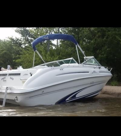 BOATZON | Sea Ray Signature 215 2000