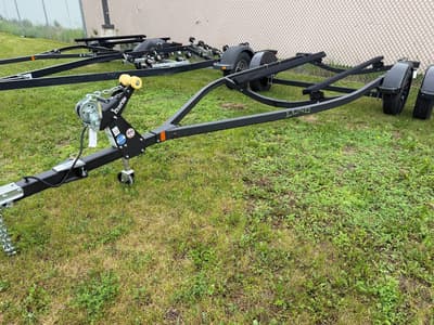 BOATZON | Shorelandr B22L Bunk Trailer  16ft to 17ft Boat 2026