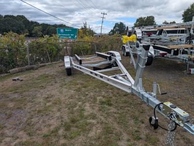BOATZON | Venture Trailer Inc VATB5225 2026