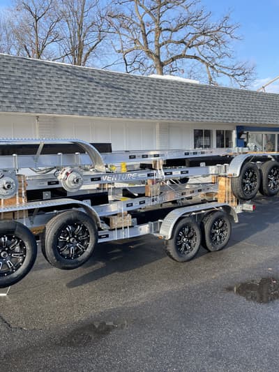 BOATZON | Venture Trailer Inc VATB5925 2025
