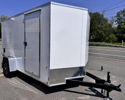 BOATZON | Cargo Express EX DLX Flat Top VNose Enclosed 6x12 2025