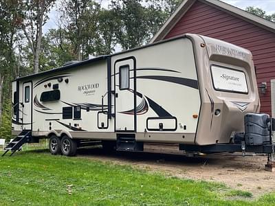 BOATZON | Forest River Rockwood 34 Signature Ultralite 2016
