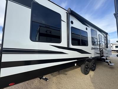 BOATZON | Grand Design Momentum G Class TT 30G 2025