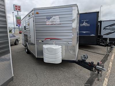 BOATZON | Ice Castle Fish Houses 8 X 16V Dakota Edition 2015