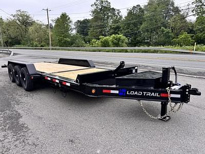 BOATZON | Load Trail TiltNGo 83x22ft Triple Axle 21klbs GVWR 2025