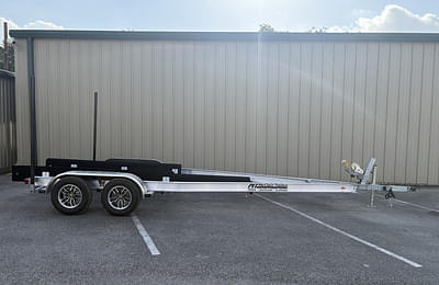 BOATZON | McClain Trailers At T 204014 2025