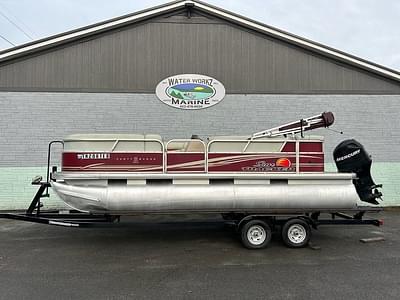 BOATZON | Sun Tracker Party Barge 22 DLX 2012