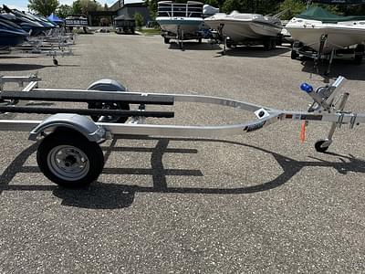 BOATZON | Triton Trailers LTWCIX 2025